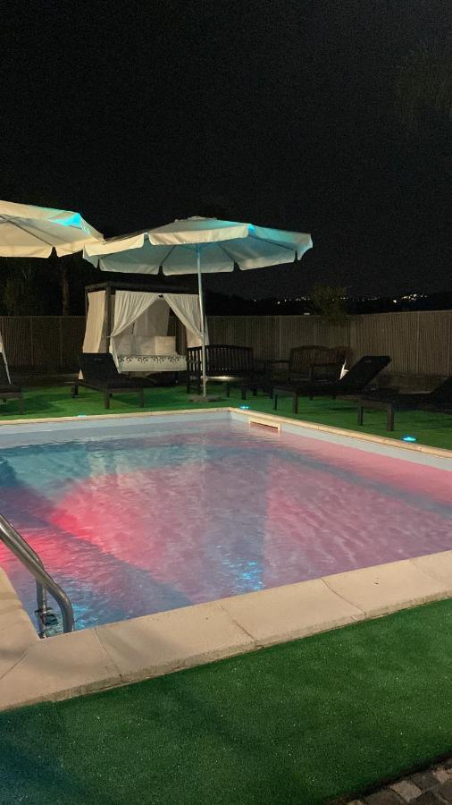 Casa Vacanza Наполи Екстериор снимка