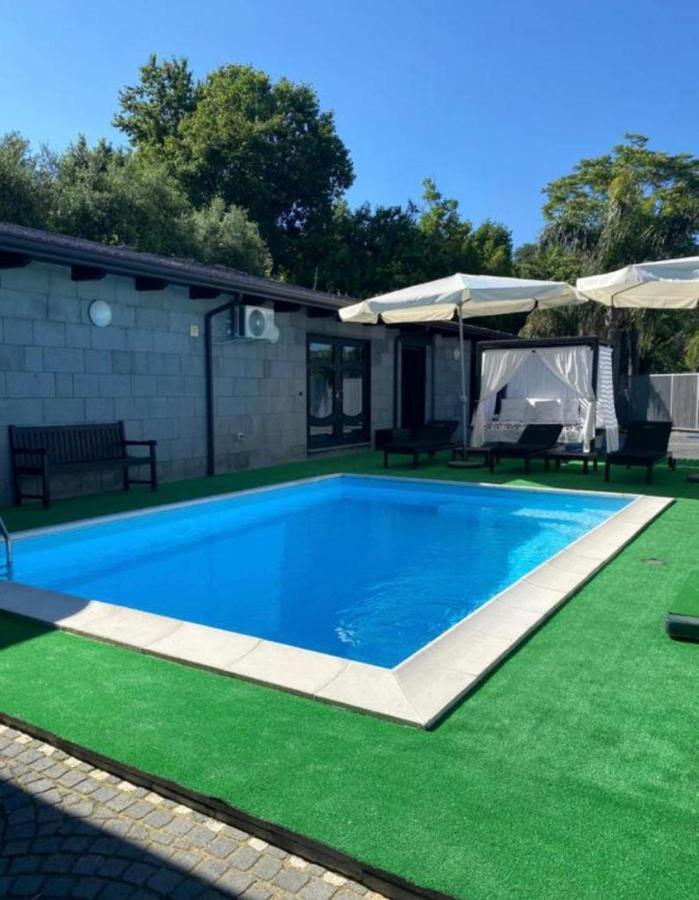 Casa Vacanza Наполи Екстериор снимка