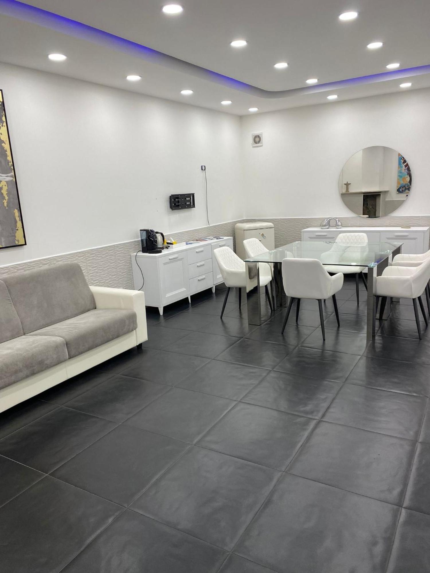 Casa Vacanza Наполи Екстериор снимка